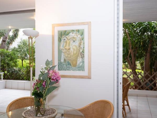 Vouliagmeni'S Secret Garden Near The Sea Atenas Exterior foto